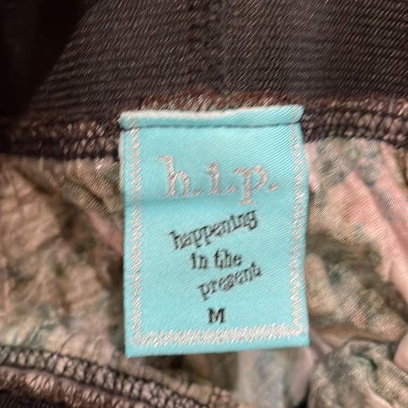 h.i.p. (Happening in the present) Mini skirt (sz m) - Picture 4 of 7